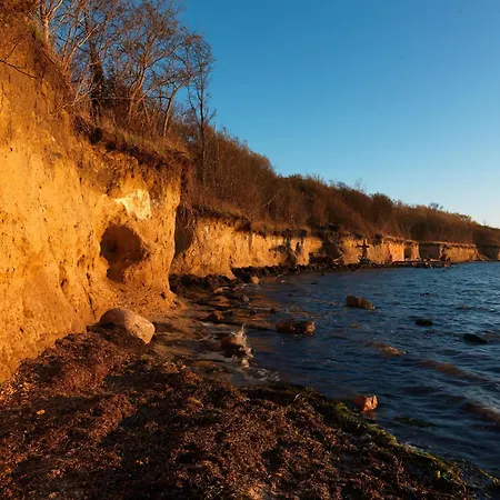 Poschmann Strohboden Διαμέρισμα *